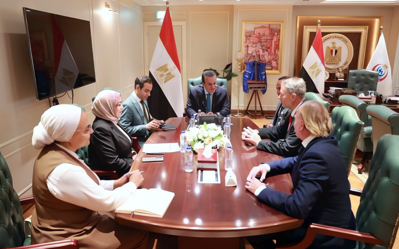 الصحة تستهدف تعزيز مكانة مصر مركزًا إقليميًا للتصنيع الدوائي والتصدير إلى أفريقيا