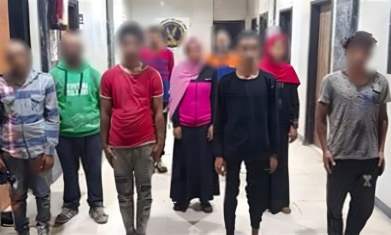 لتحقيق مكاسب مالية، سقوط تشكيل يستغل 10 أطفال في التسول وبيع السلع بالقاهرة
