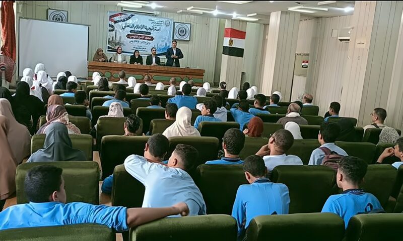 إعلام الفيوم تنظم لقاءً جماهيريا عن مستقبل المشروعات القومية