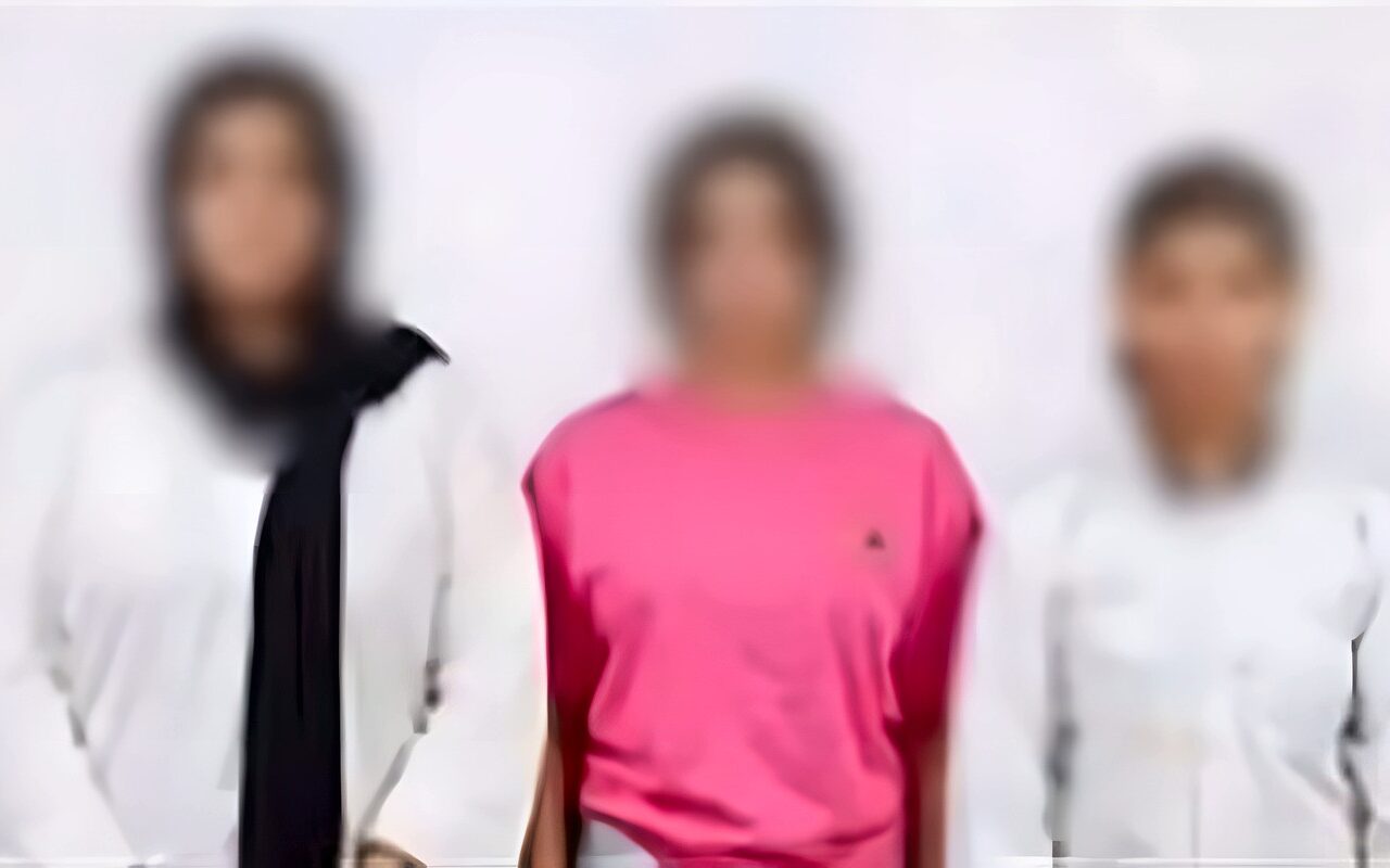 مزاح يتحول لخناقة أمام مدرسة بالسويس والأمن يضبط 3 طالبات بعد تداول فيديو للواقعة