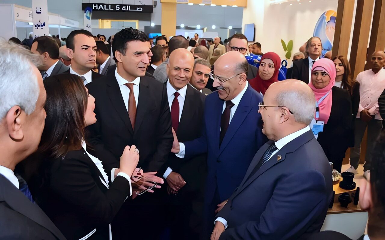 وزراء الإسكان والإنتاج الحربي والصناعة يشيدون بالقدرات التصنيعية المتطورة للهيئة العربية للتصنيع