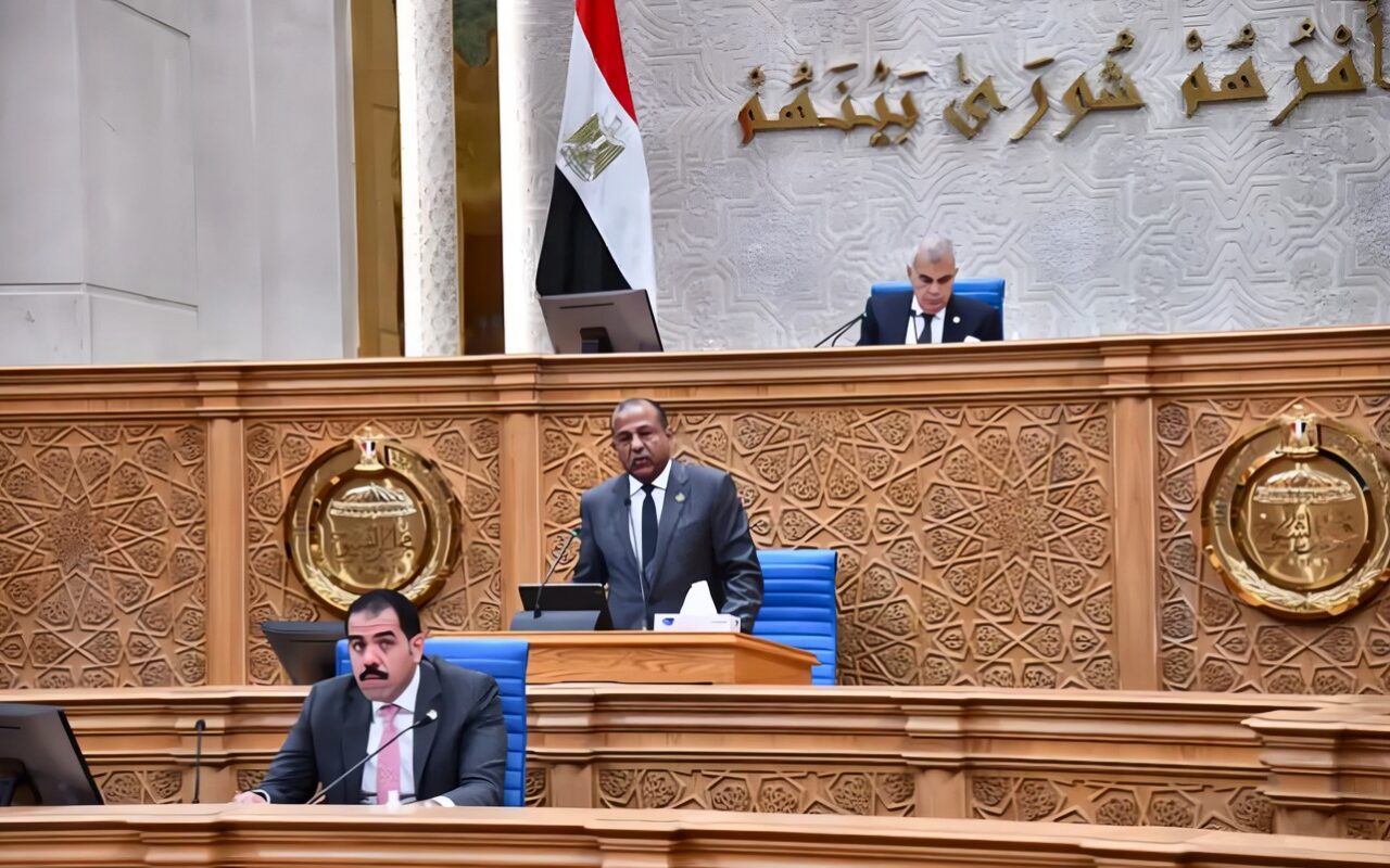 رفع الجلسة العامة لمجلس الشيوخ ومعاودة الانعقاد غدا