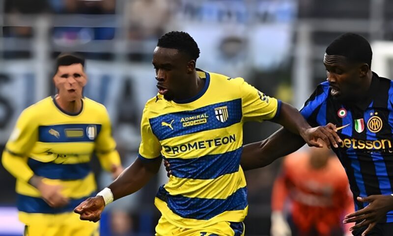 إنتر ميلان يفوز على بارما 0/3 ويتصدر الدوري الإيطالي