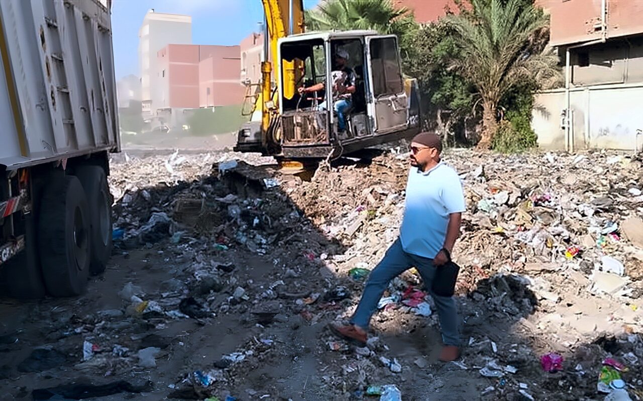 رفع 300 طن مخلفات هدم في بلقاس بالدقهلية (صور)