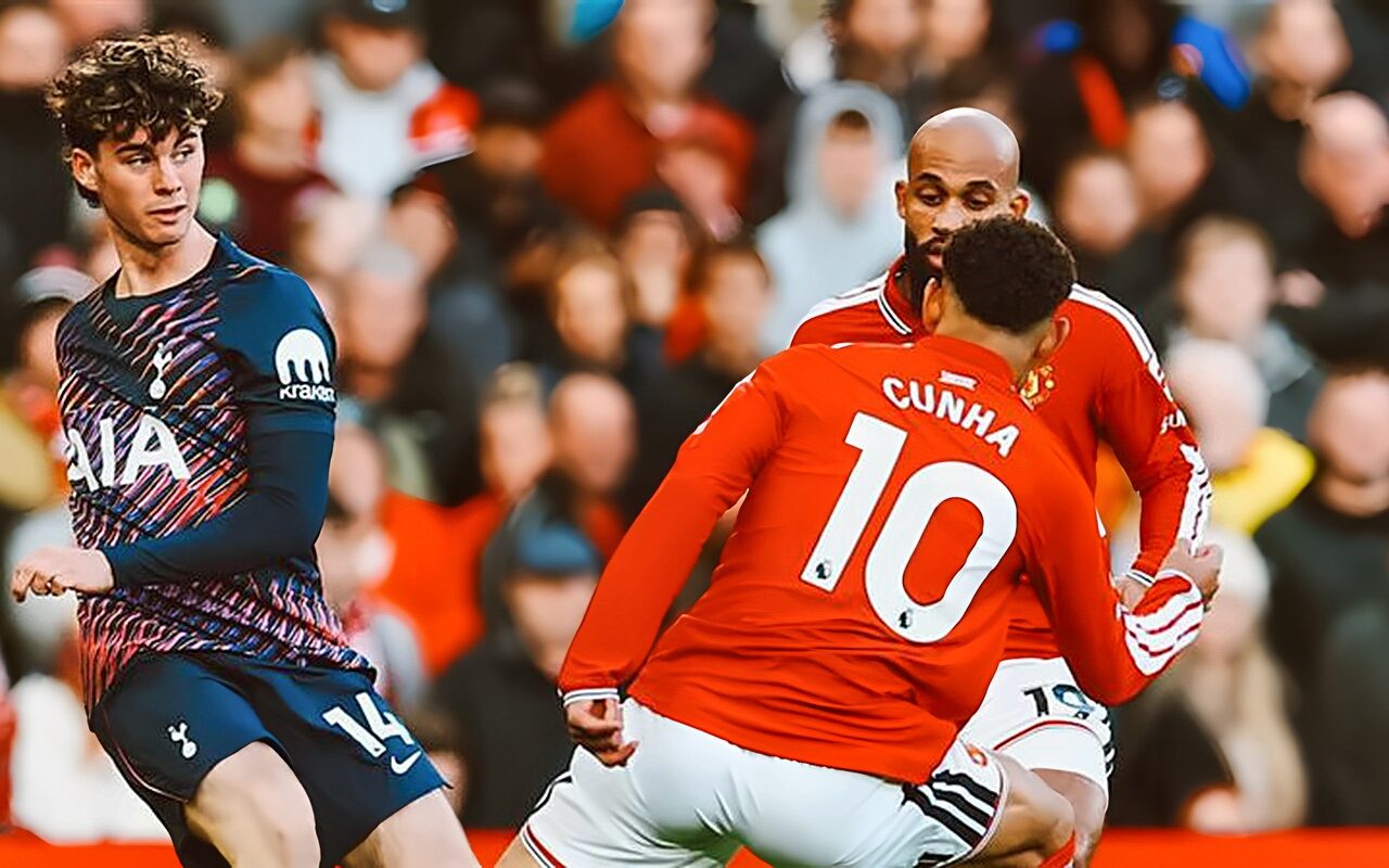 توتنهام بـ10 لاعبين يخطف التعادل من مانشستر يونايتد بالدوري الإنجليزي