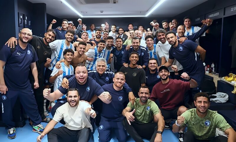 أحمد نذير يقود هجوم بيراميدز في مواجهة سيراميكا في الدوري المصري