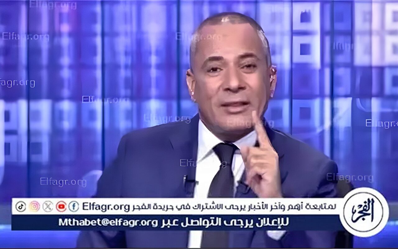 بعد مقتل سائقين مصريين في الخرطوم.. أحمد موسى يحذر من مخطط لإشعال الفتن(فيديو)