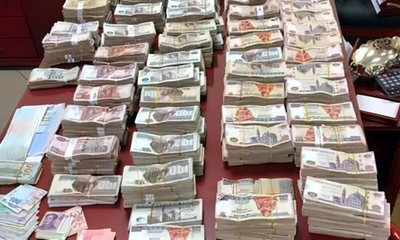 ضبط عنصرين جنائيين بتهمة غسل 90 مليون جنيه من تجارة المخدرات