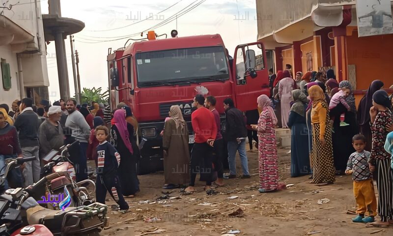 إخلاء مدرسة الخلفاء الراشدين بأسيوط بعد اندلاع حريق بغرفة الكمبيوتر