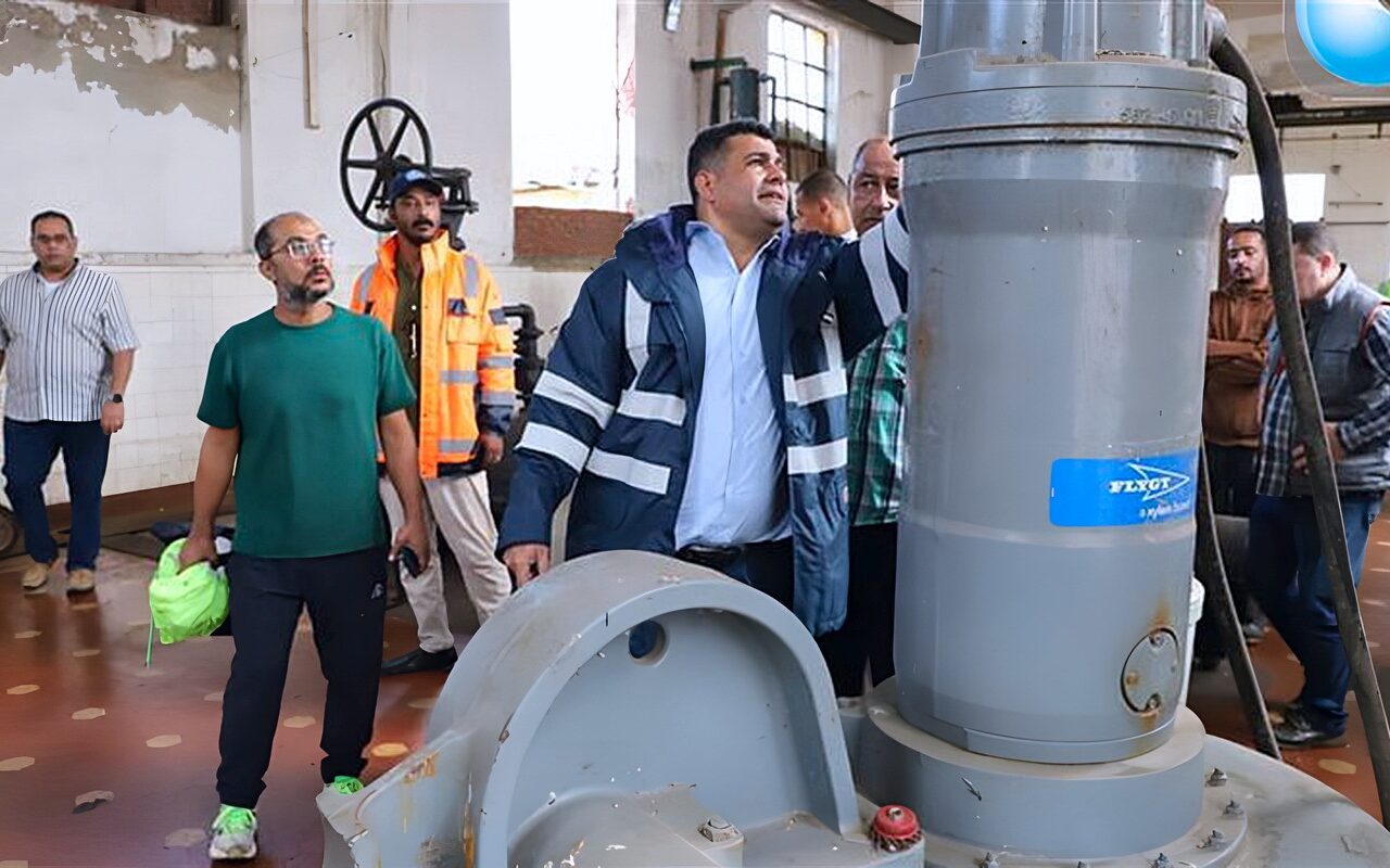رئيس صرف الإسكندرية: نتعامل مع تجمعات مياه الأمطار أولًا بأول