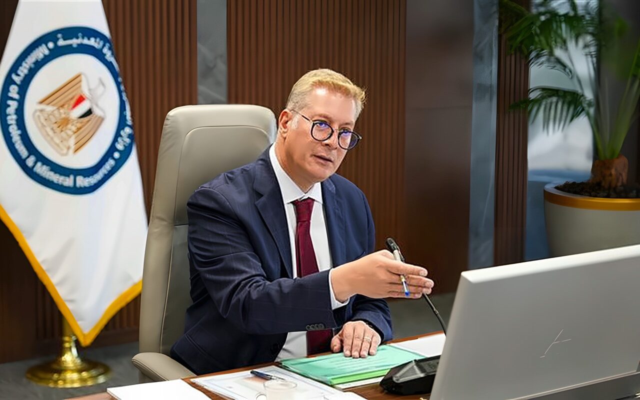 وزير البترول يصدر حركة تغييرات محدودة شملت عددا من رؤساء شركات القطاع
