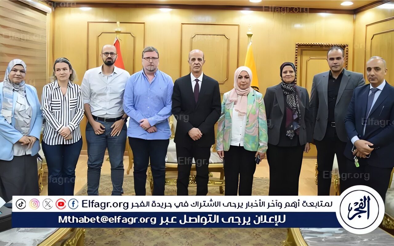 رئيس جامعة بني سويف يستقبل ممثلي “ساكلاي” الفرنسية لتعزيز التعاون البحثي