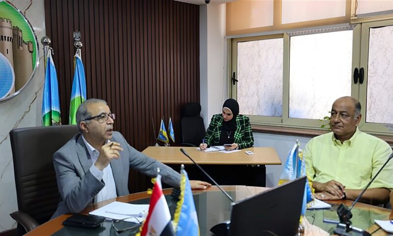 سامي قنديل يتابع مؤشرات الأداء ومأمونية الصرف الصحي بالإسكندرية