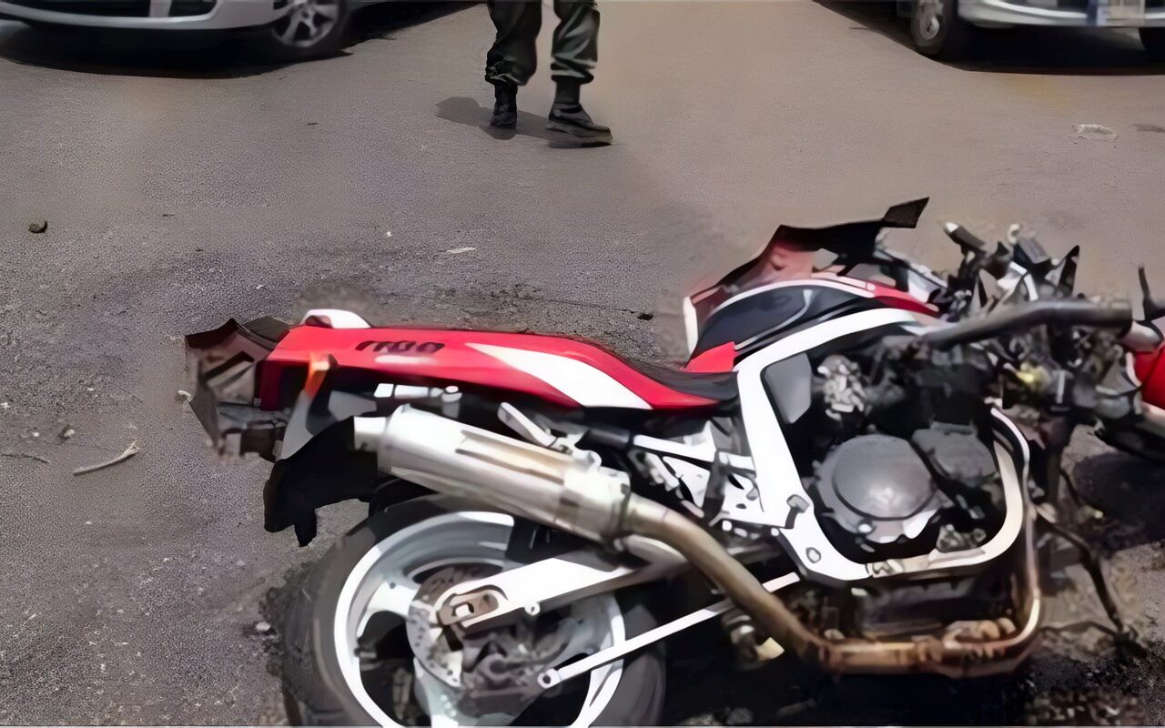 إصابة شابين في انقلاب دراجة نارية بالفيوم