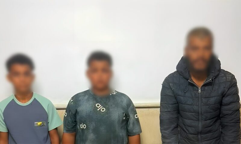3 عاطلين يعتدون على طفل بالضرب في رأس البر، والتحريات تكشف مفاجأة