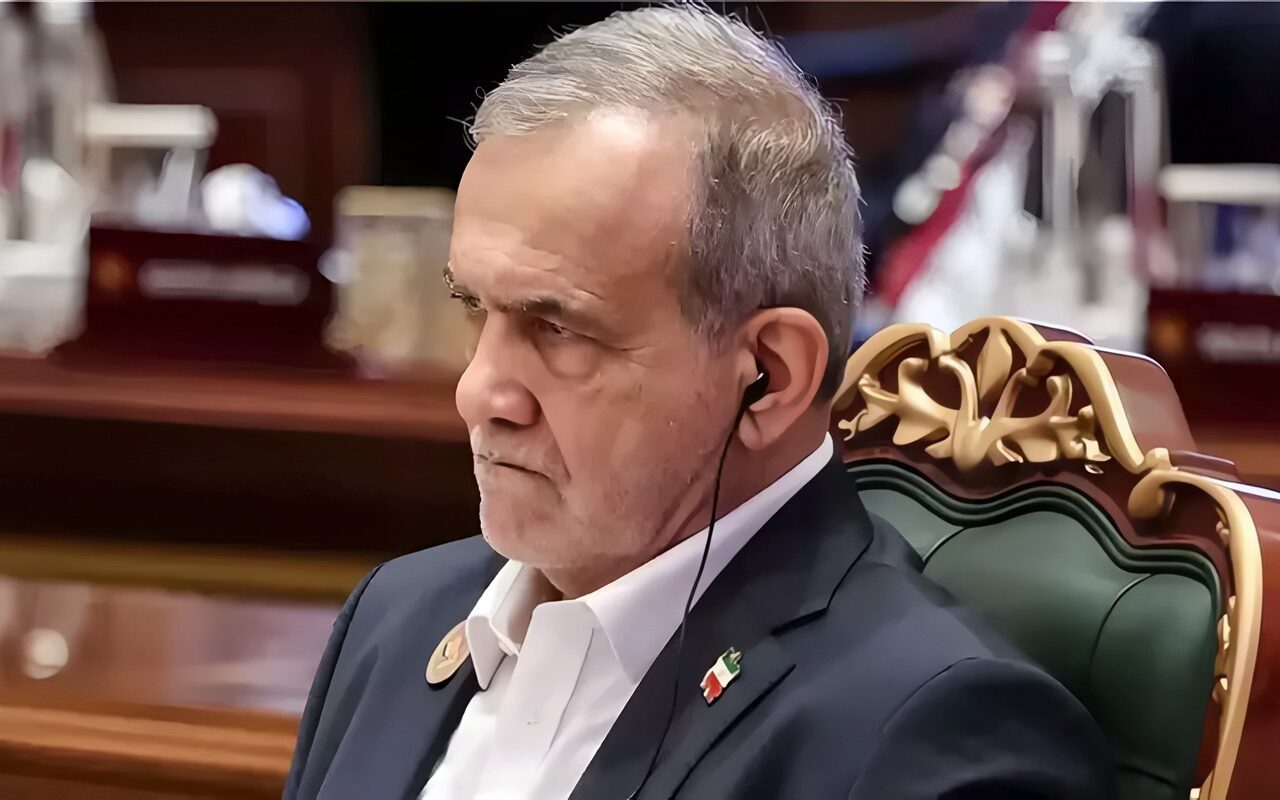 بزشكيان: إيران تدعم أي تفاهم يهدف لتعزيز وحدة وتماسك الدول الإسلامية