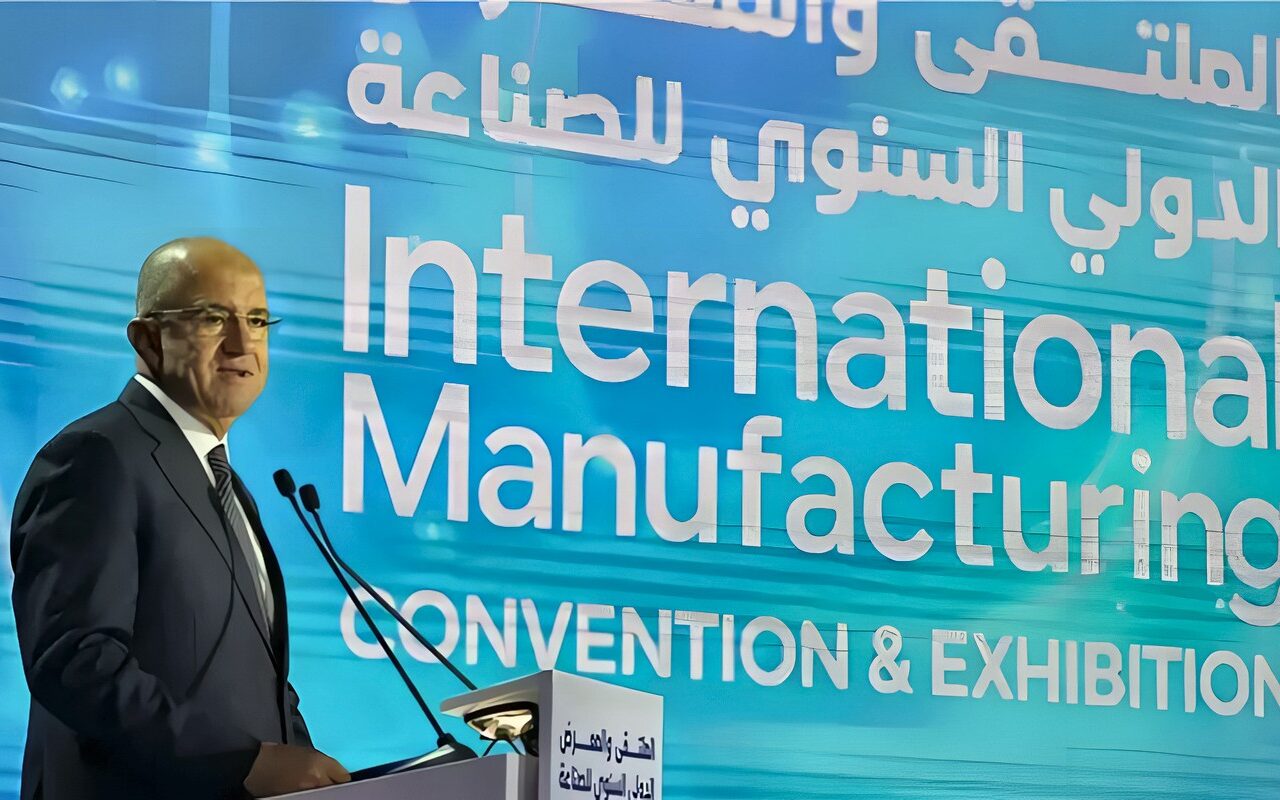 منتدى مصر 2026، رئيس اتحاد الصناعات: التحدي الرئيسي يتمثل في سرعة تنفيذ القرارات الحكومية وتحويل الاستثمارات المنفذة إلى فرص فعلية.. وأطالب بالتوسع في إنشاء مناطق صغيرة في صعيد مصر