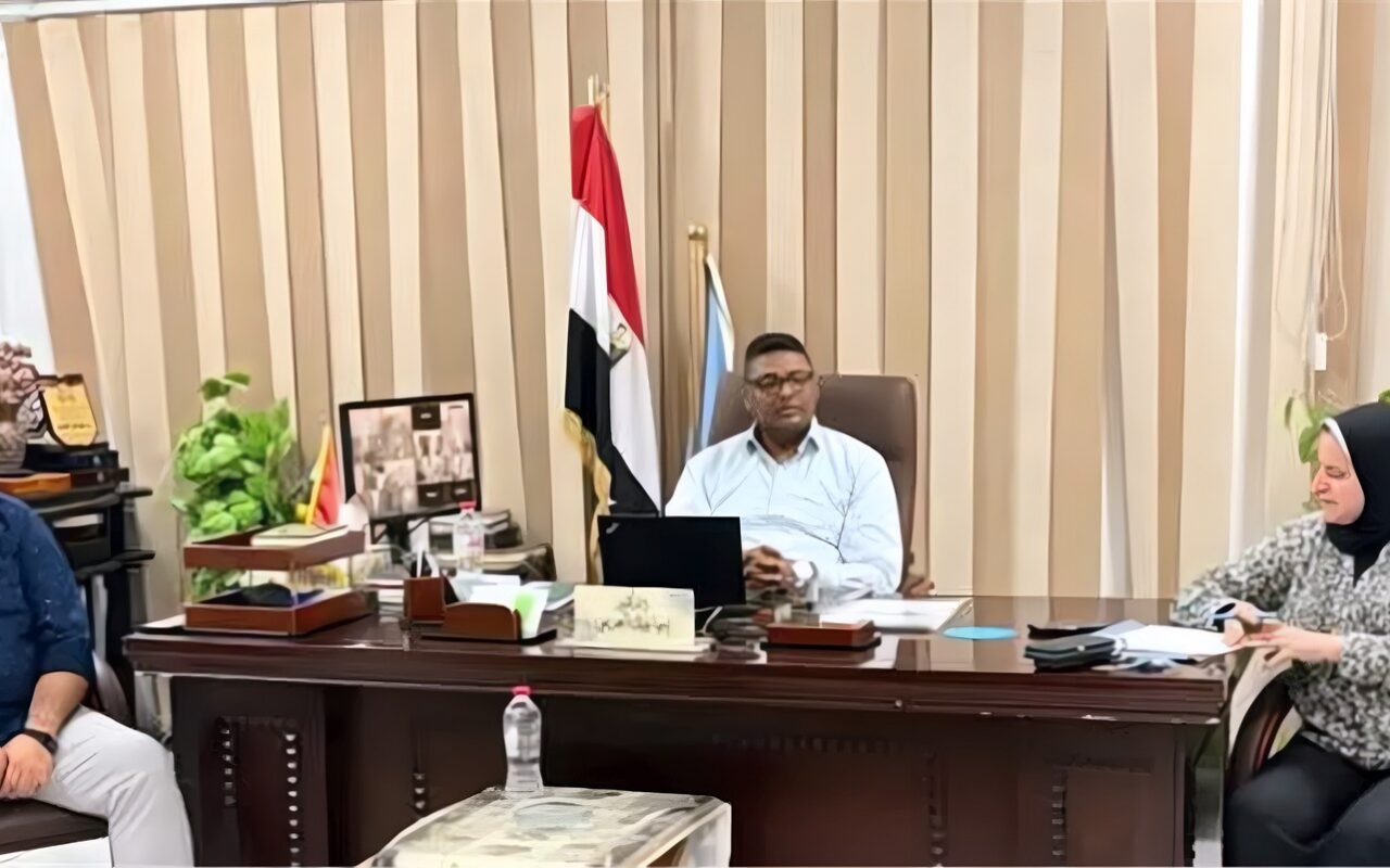 صحة البحر الأحمر تتابع اليوم الثاني لحملة التطعيم ضد الحصبة والحصبة الألمانية