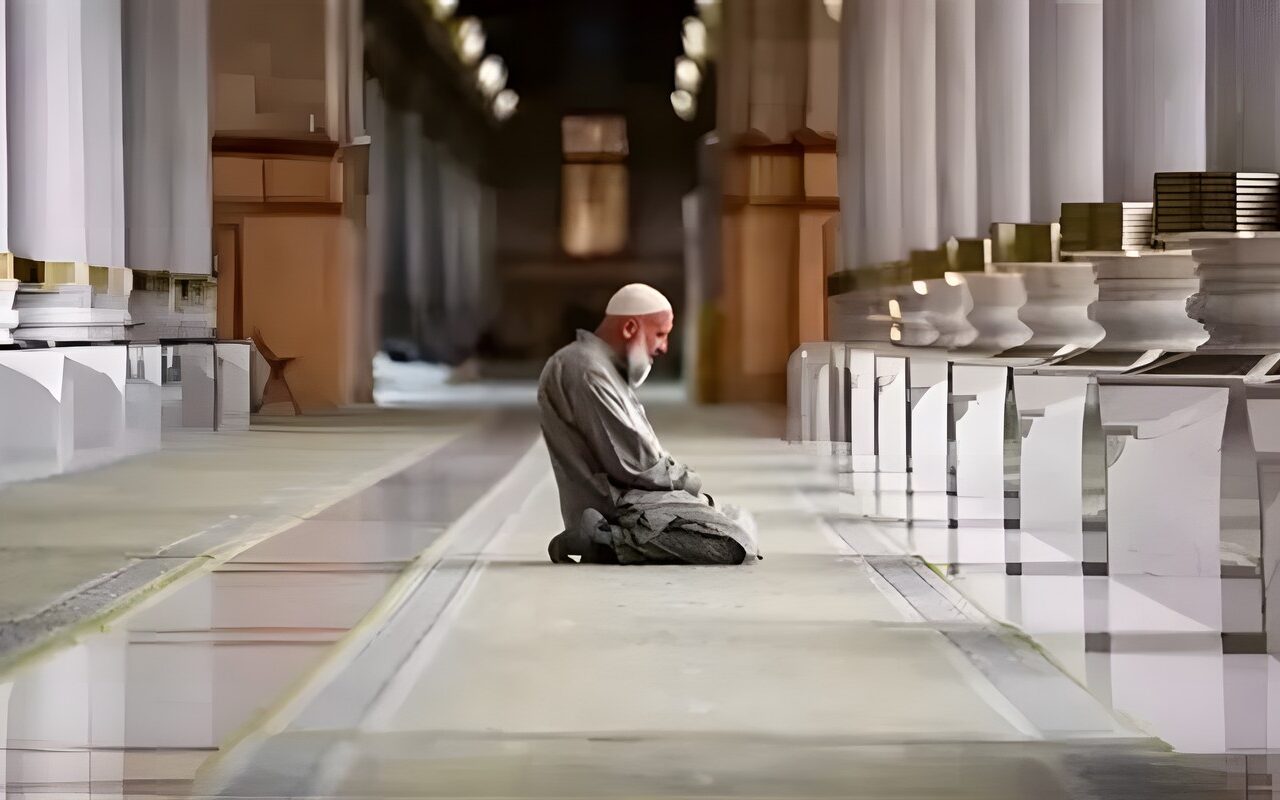 مواقيت الصلاة، موعد أذان الفجر اليوم الجمعة في القاهرة والمحافظات
