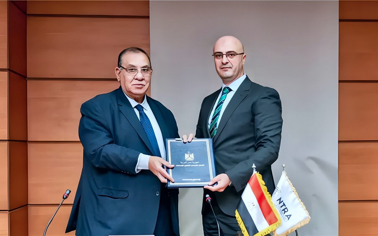 بروتوكول تعاون بين تنظيم الاتصالات واتحاد المؤسسات الأهلية لتعزيز حماية حقوق المستخدمين