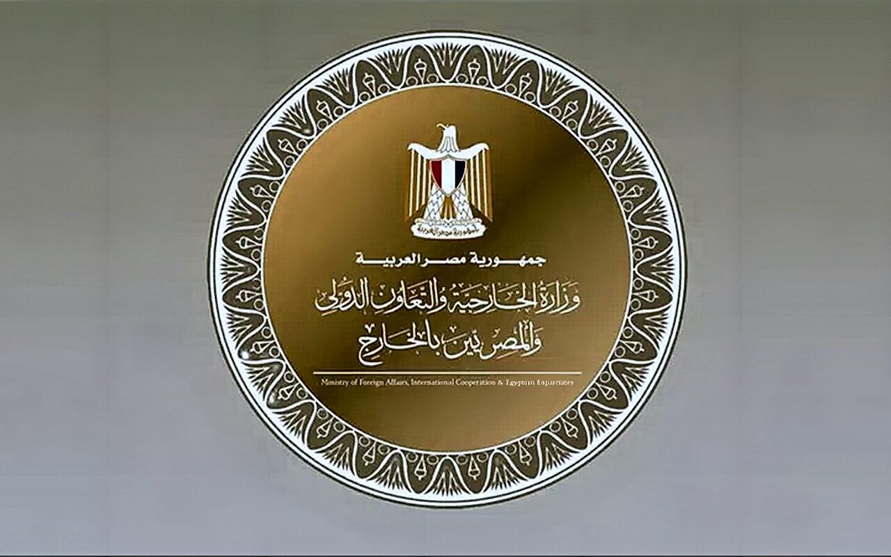 مصر تجدد إدانتها استهداف مطار الملك خالد بالرياض