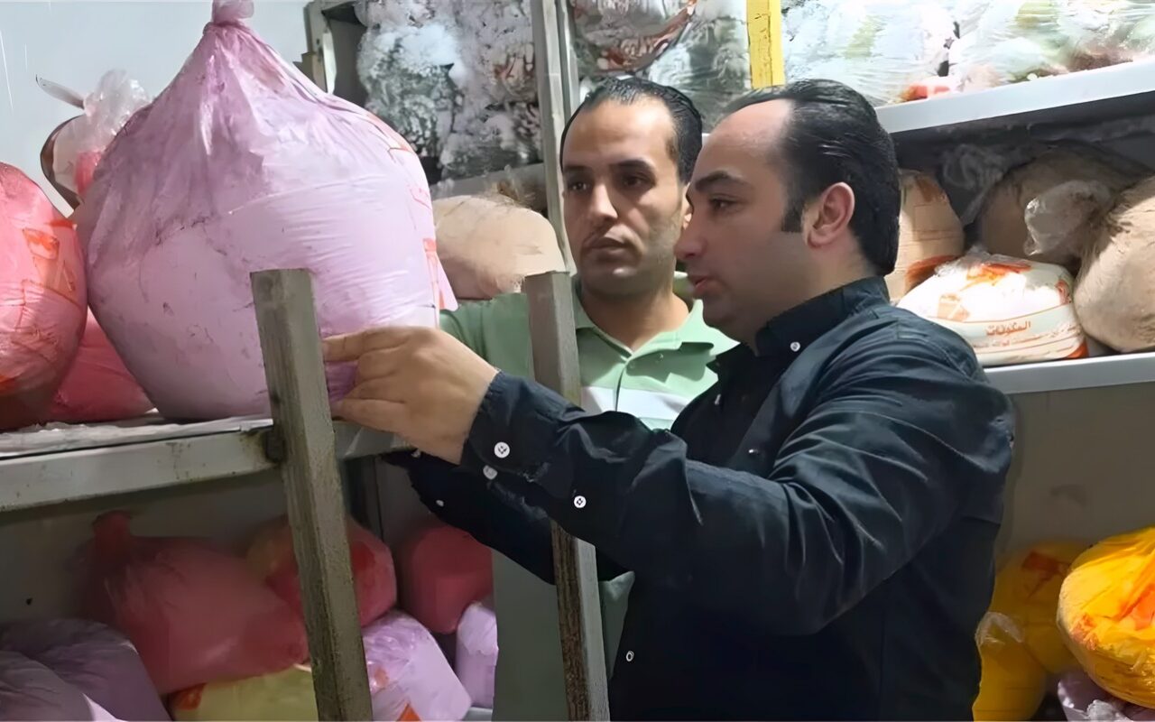 ضبط 4 أطنان أغذية فاسدة ومنتهية الصلاحية في حملات مكثفة بالدقهلية