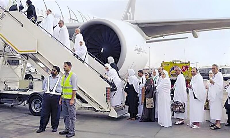 بعد تعطل رحلات المعتمرين إلى السعودية، أمين الفتوى يوضح حكم التحلل من الإحرام