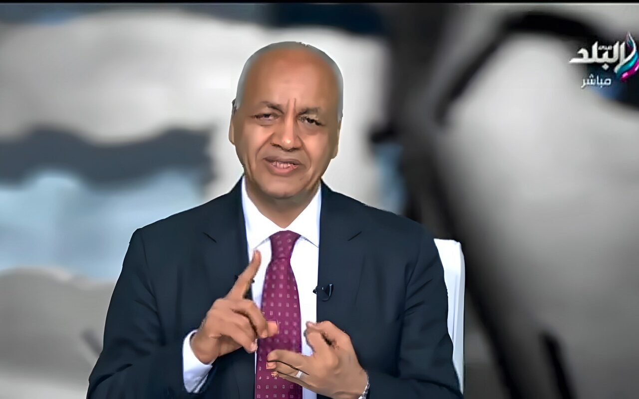 مصطفى بكري يتحدث عن تداعيات واقعة طائرة فلاي دبي والتحركات الإقليمية