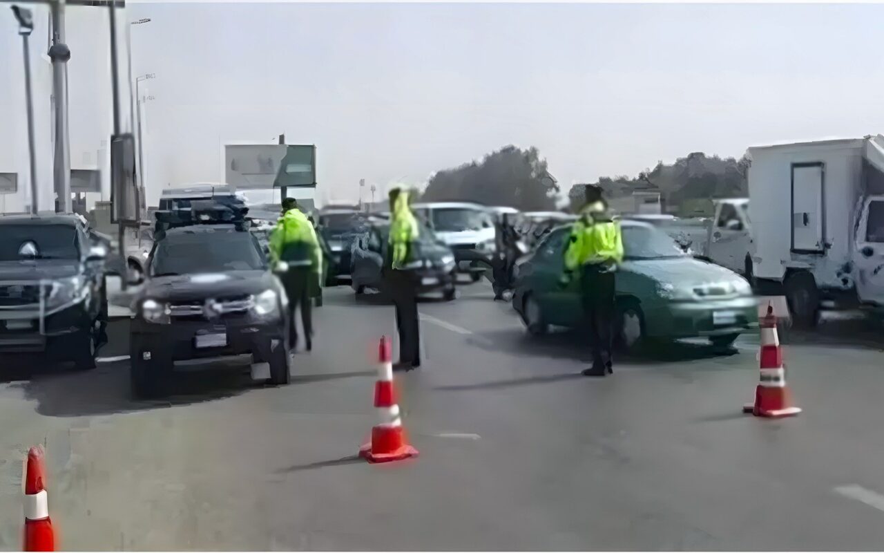 10 ملايين جنيه و4 أطنان دقيق و118 ألف مخالفة مرورية حصيلة حملات أمنية خلال 24 ساعة