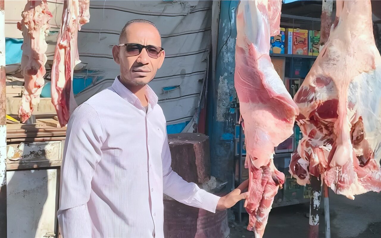 تحرير 8 مخالفات تموينية بقنا بينها 3 محاضر لمحال جزارة للذبح خارج المجازر الحكومية