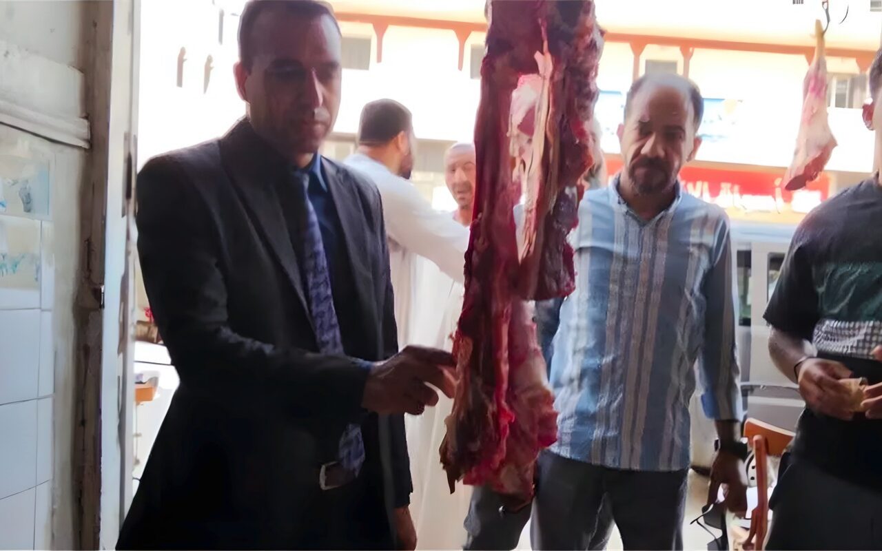 ضبط 5 أطنان زيوت طعام فاسدة و1400 لتر سولار قبل طرحها بالسوق السوداء بالمنيا