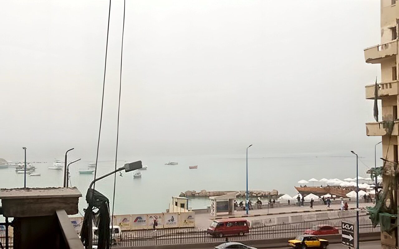 الأرصاد تحذر من أمطار ورعد ورياح مثيرة للأتربة على عدد من المناطق بطقس الغد