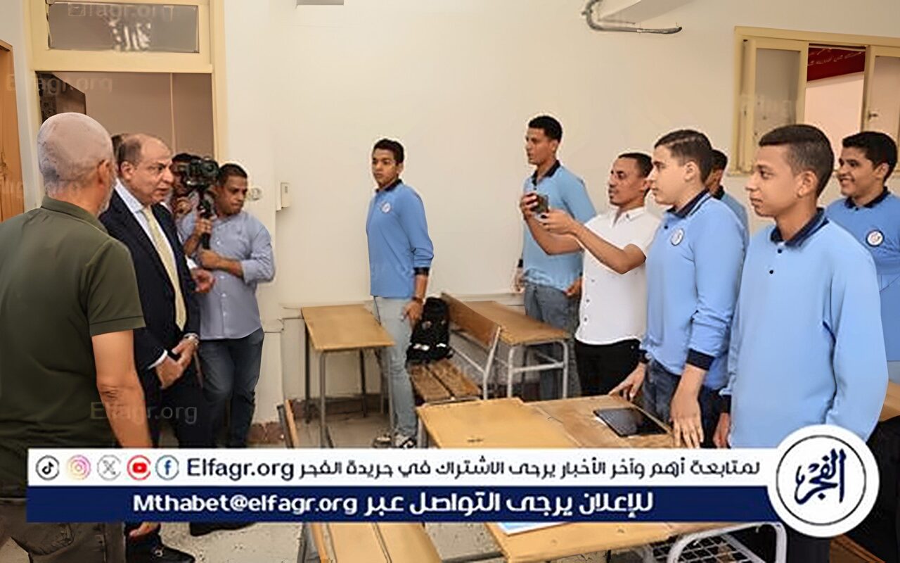 محافظ المنيا يتفقد مدرسة بني مزار الثانوية الجديدة ويتابع انتظام الدراسة والانضباط المدرسي