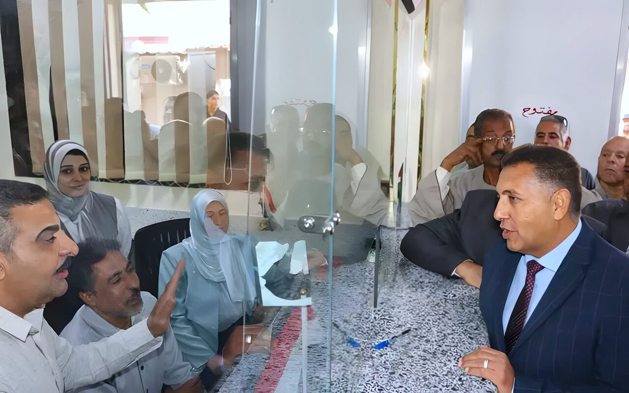 محافظ القليوبية يفتتح المركز التكنولوجي بكفر تصفا ويستمع لمطالب الأهالي