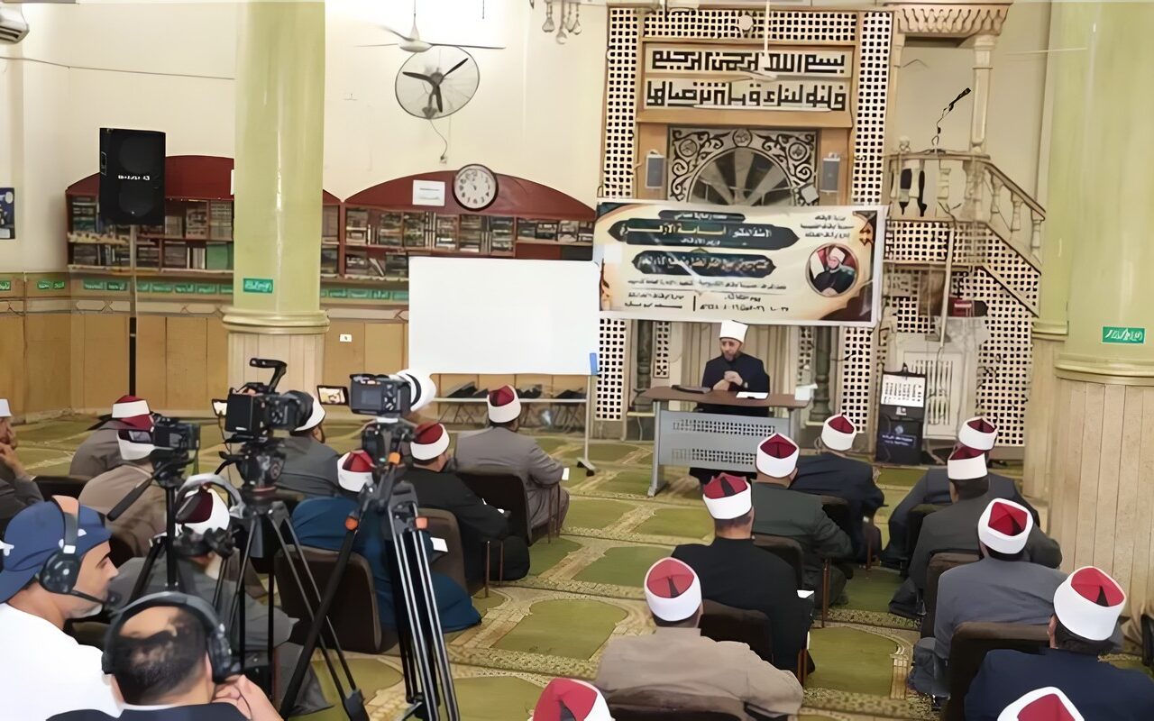 من إدارة أوقاف الخانكة بالقليوبية… وزير الأوقاف يفتح البرنامج التدريبي الثالث لهذا اليوم