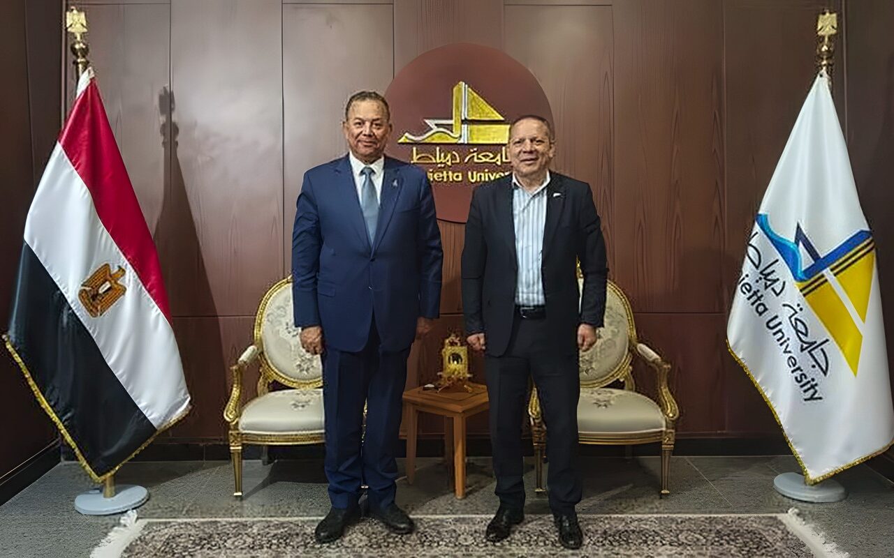 شراكة استراتيجية بين جامعتي دمياط والمنصورة الجديدة لتطوير التعليم والتدريب الطبي