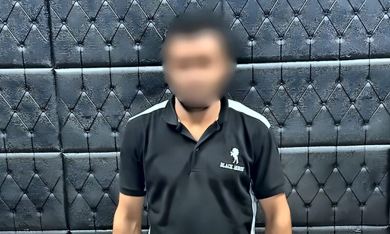 ضبط طالب بالجيزة روّج لبيع الألعاب النارية عبر مواقع التواصل، ومفاجأة في اعترافاته