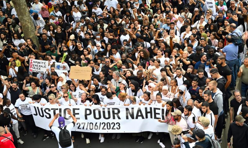 فرنسا: قرارات جديدة بحظر التجول ستصدر “إذا لزم الأمر”