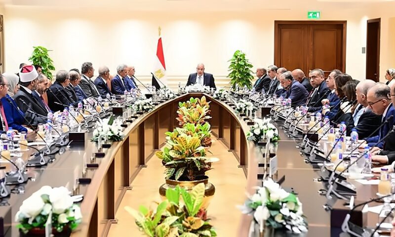 اللجنة العامة بالنواب توافق على اعتراض رئيس الجمهورية على مشروع قانون جامعة كيان
