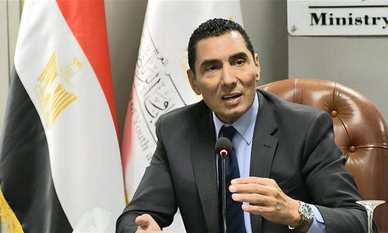 وزير الرياضة يهنئ منتخب الشباب بالفوز على الجزائر والتأهل رسميًا لأمم أفريقيا