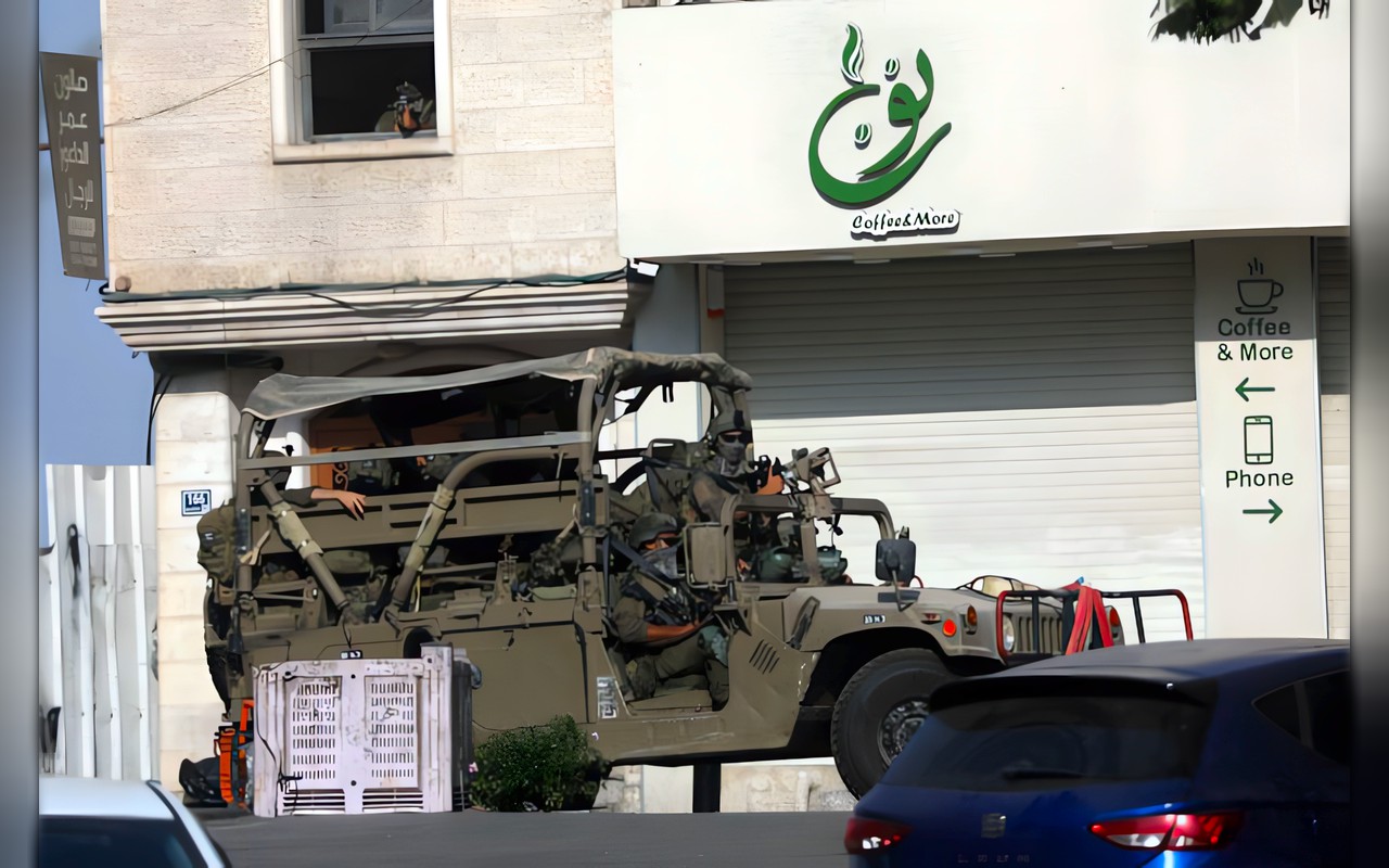 لليوم الخامس… إسرائيل تواصل عمليتها في الخليل وتهجّر 3971 فلسطينيا