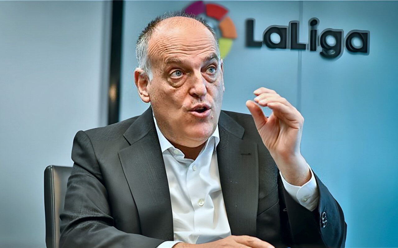ريال مدريد يهاجم تيباس ويطالب باستقالته الفورية بسبب تشبيه إدارة إعلام النادي بالنازية