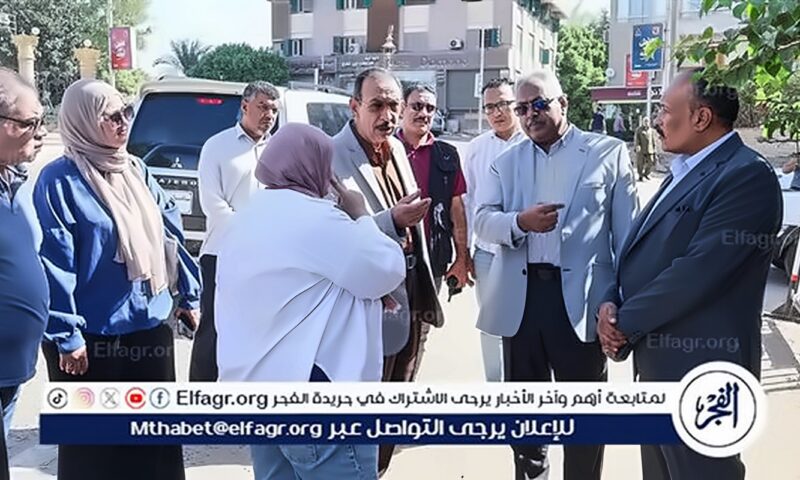 محافظ سوهاج: يتفقد أعمال التشجير والحدائق العامة بحي شرق