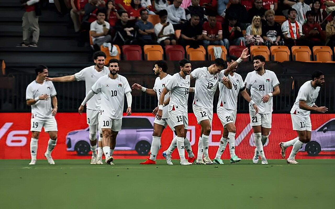 عدي الدباغ يقود منتخب فلسطين لاكتساح نظيره الصيني بخماسية وديا