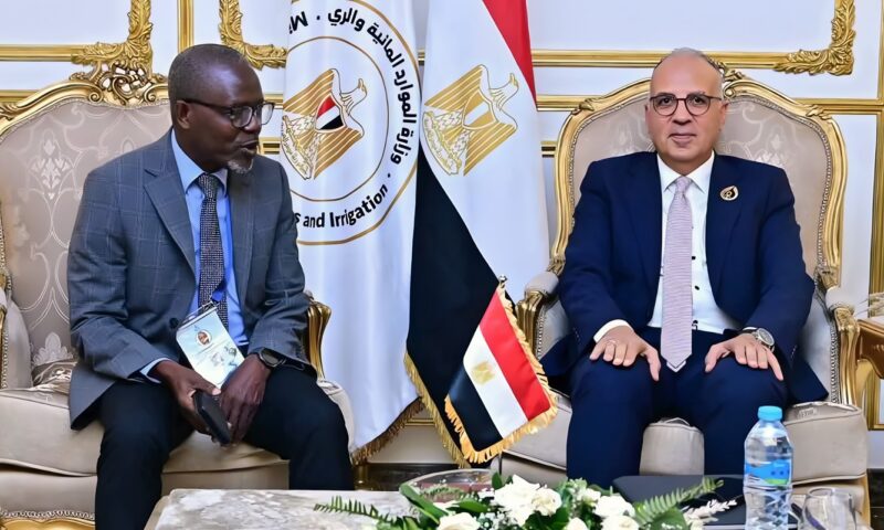 سويلم يبحث مع ليبيريا دعم مشروعات المياه والصرف الصحي وبناء القدرات