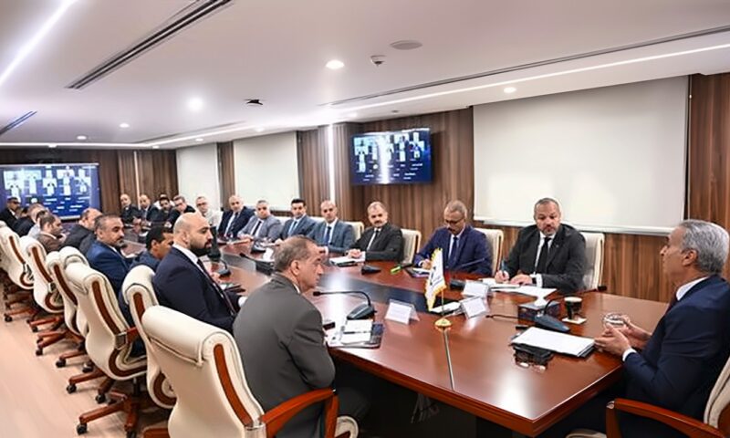 السجيني: يوجه برفع درجة الجاهزية وتعزيز الرقابة الميدانية والرصد الاستباقي