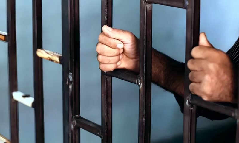 تجديد حبس تشكيل عصابي بتهمة النصب على مواطنين بقطع آثار مزيفة