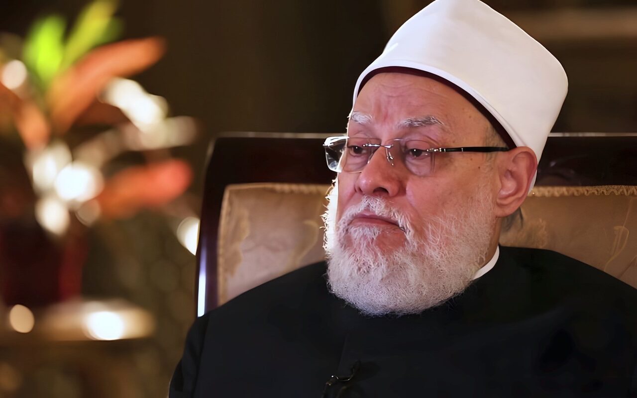 علي جمعة يوضح لماذا توفي النبي «محمد» رغم أنه خاتم الأنبياء.. ويكشف الحكمة من ذلك
