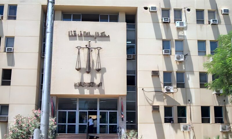 الحبس 3 سنوات لسيدة أشعلت النيران في دكة خشبية وهددت حياة رضيعها بقنا