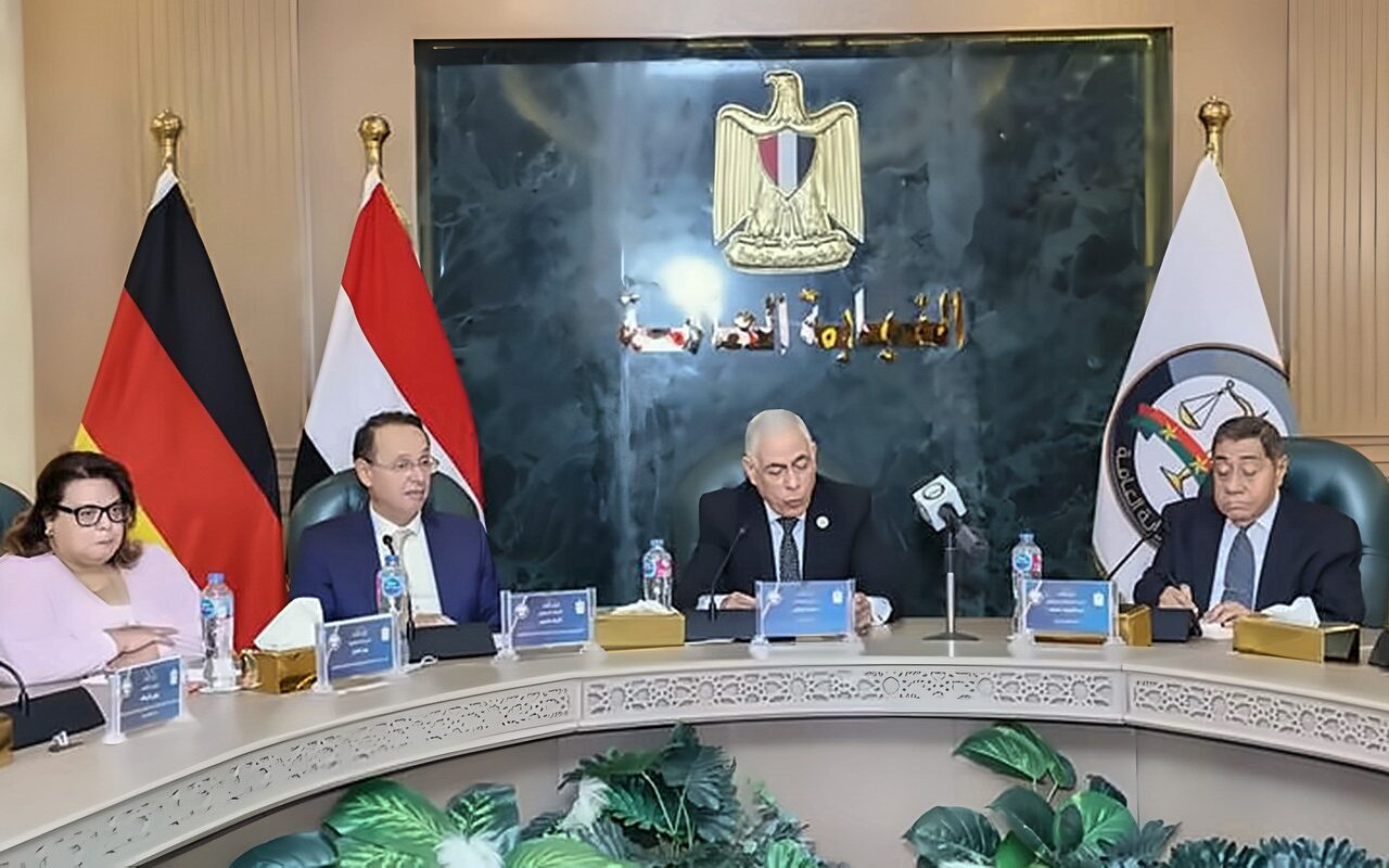 النائب العام يستقبل مجلس أمناء الجامعة الألمانية بالقاهرة، ويبحث سبل تعزيز التعاون المشترك